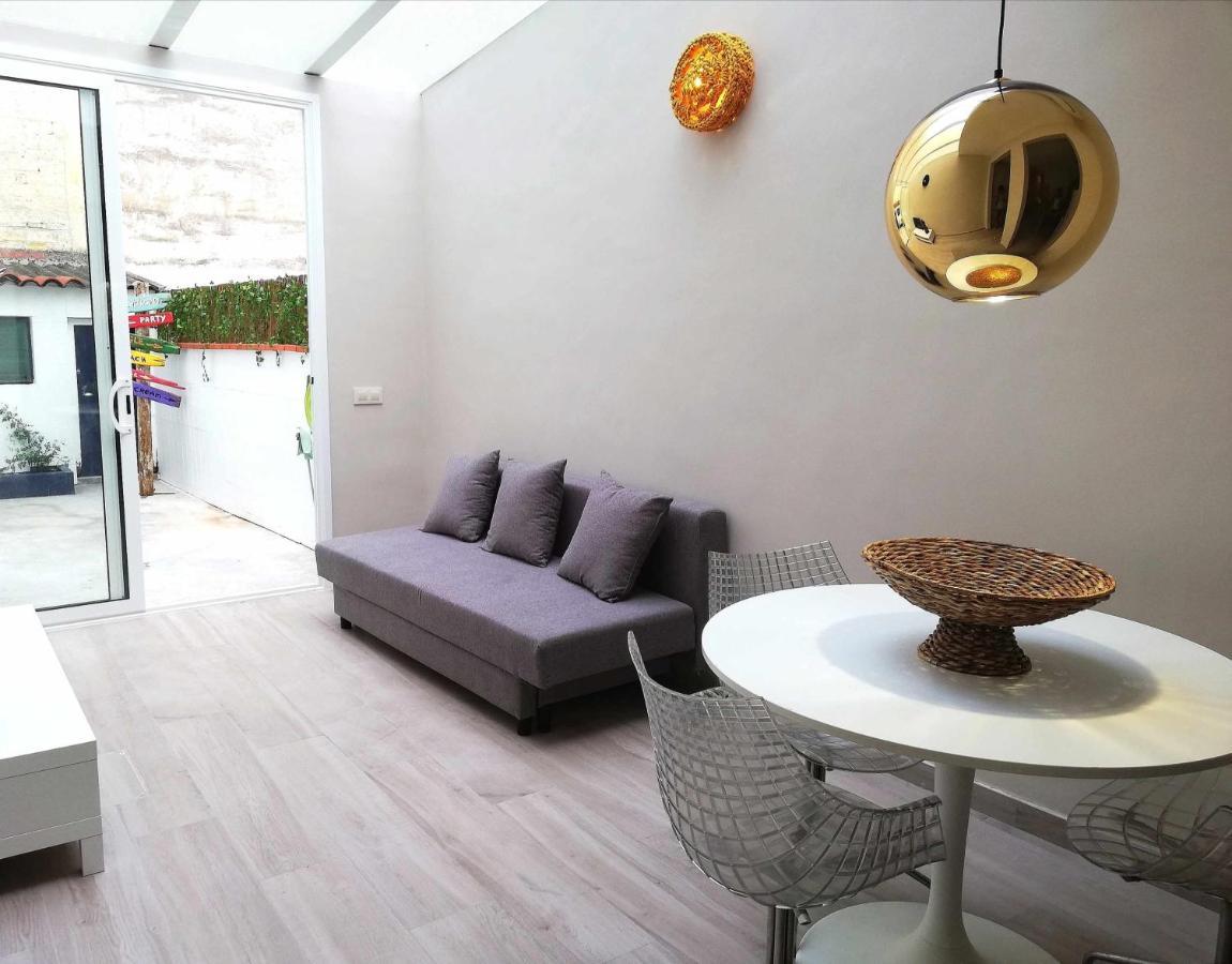 Mazi Apartments Chic Badalona Exterior photo