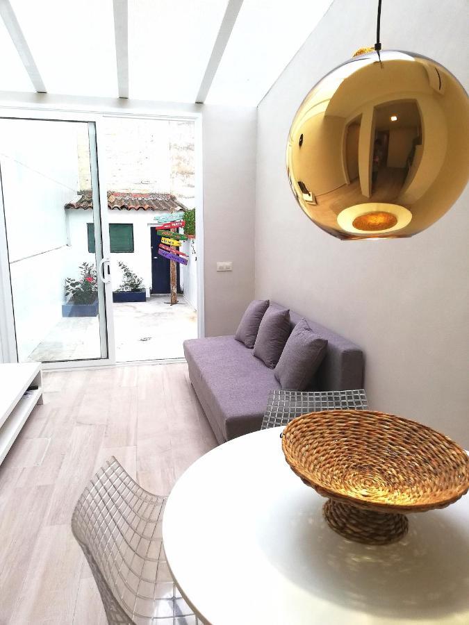 Mazi Apartments Chic Badalona Exterior photo